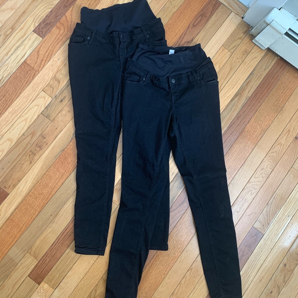 Bundle of two pairs of maternity skinny jeans